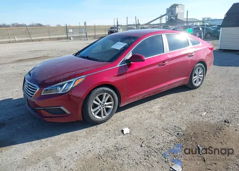 2016 Hyundai Sonata Se z USA, uszkodzony, nr VIN 5NPE24AF4GH318677
